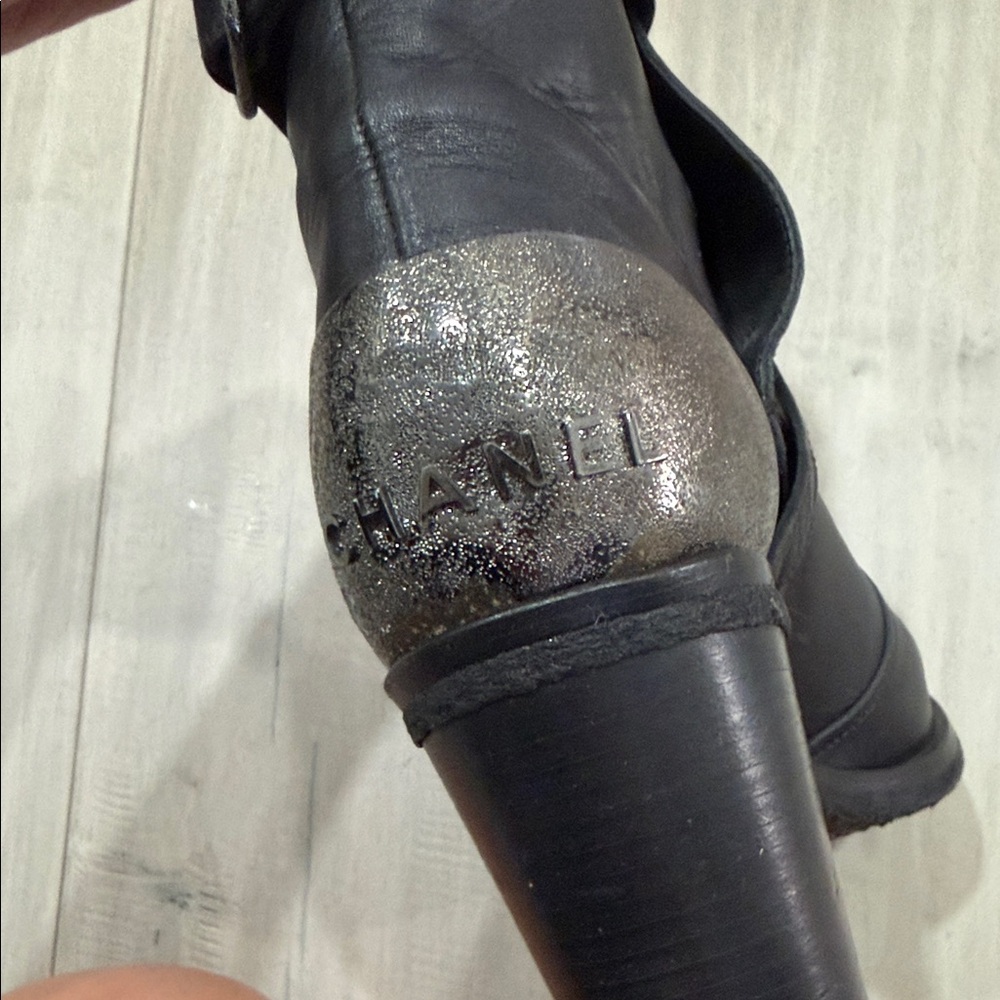 CHANEL Black Ankle Boots - Picture 5 of 16